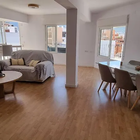 Magnifico Atico En El Centro De * Dénia